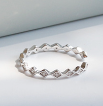 Lovcia Simple CZ Rhombus Ring 2.5mm Silver Adjustable