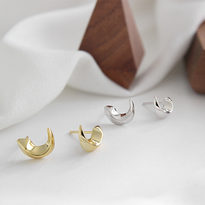 Lovcia Crescent Moon Stud Earrings Gold Plated 10.3mm-Earrings-Yellow Gold-