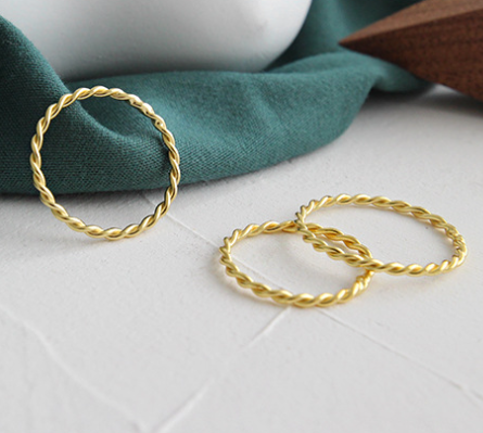 Lovcia Minimalism Twisted 925 Silver Ring Gold Plated