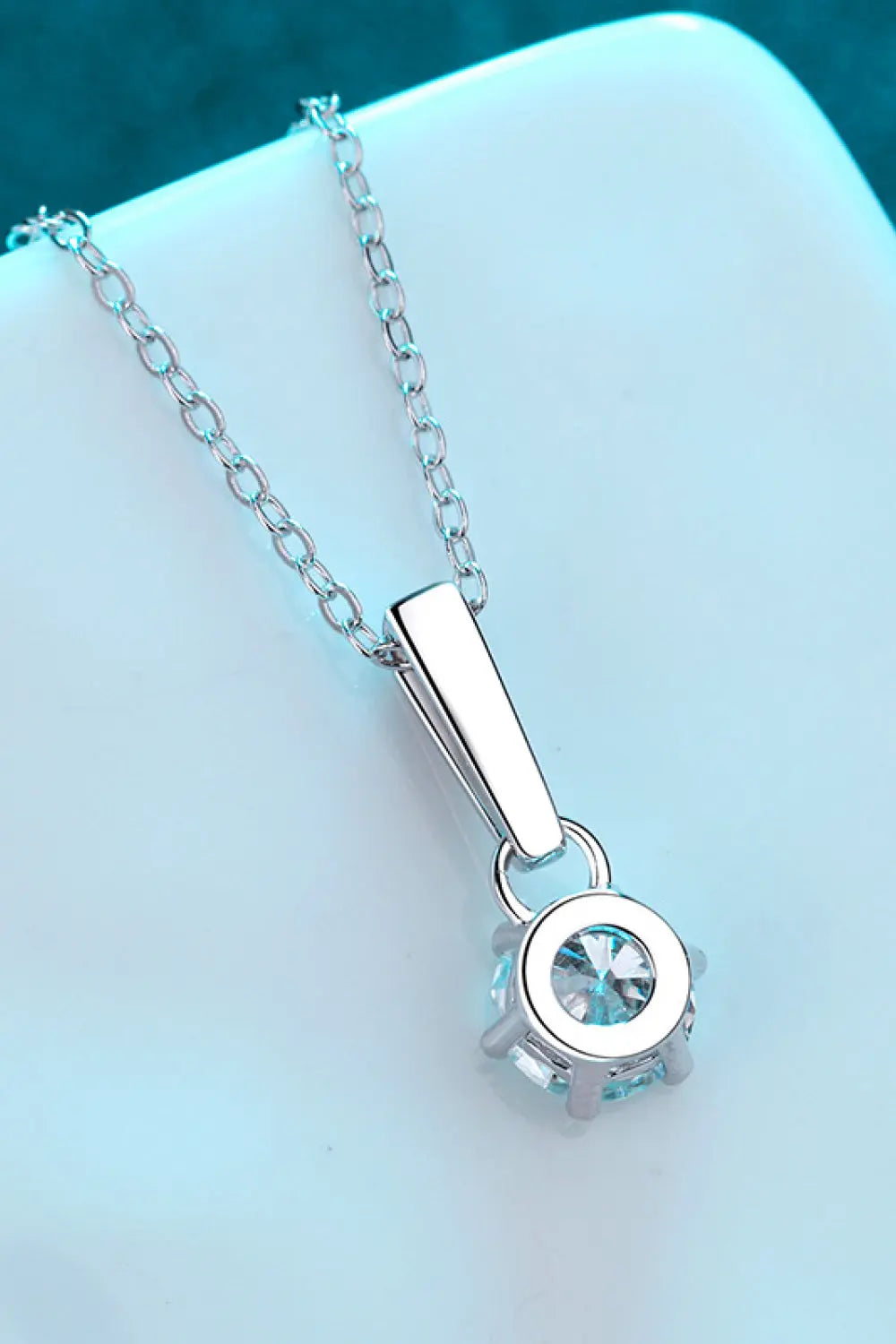 LOVCIA 1 Carat Moissanite 925 Sterling Silver Chain-Link Necklace