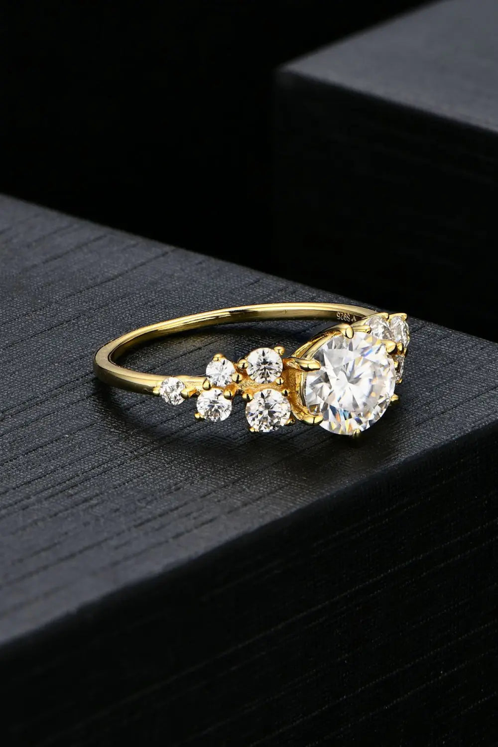 Lovcia 1 Carat Moissanite 925 Sterling Silver Ring-Rings-Gold-4.5-Gold