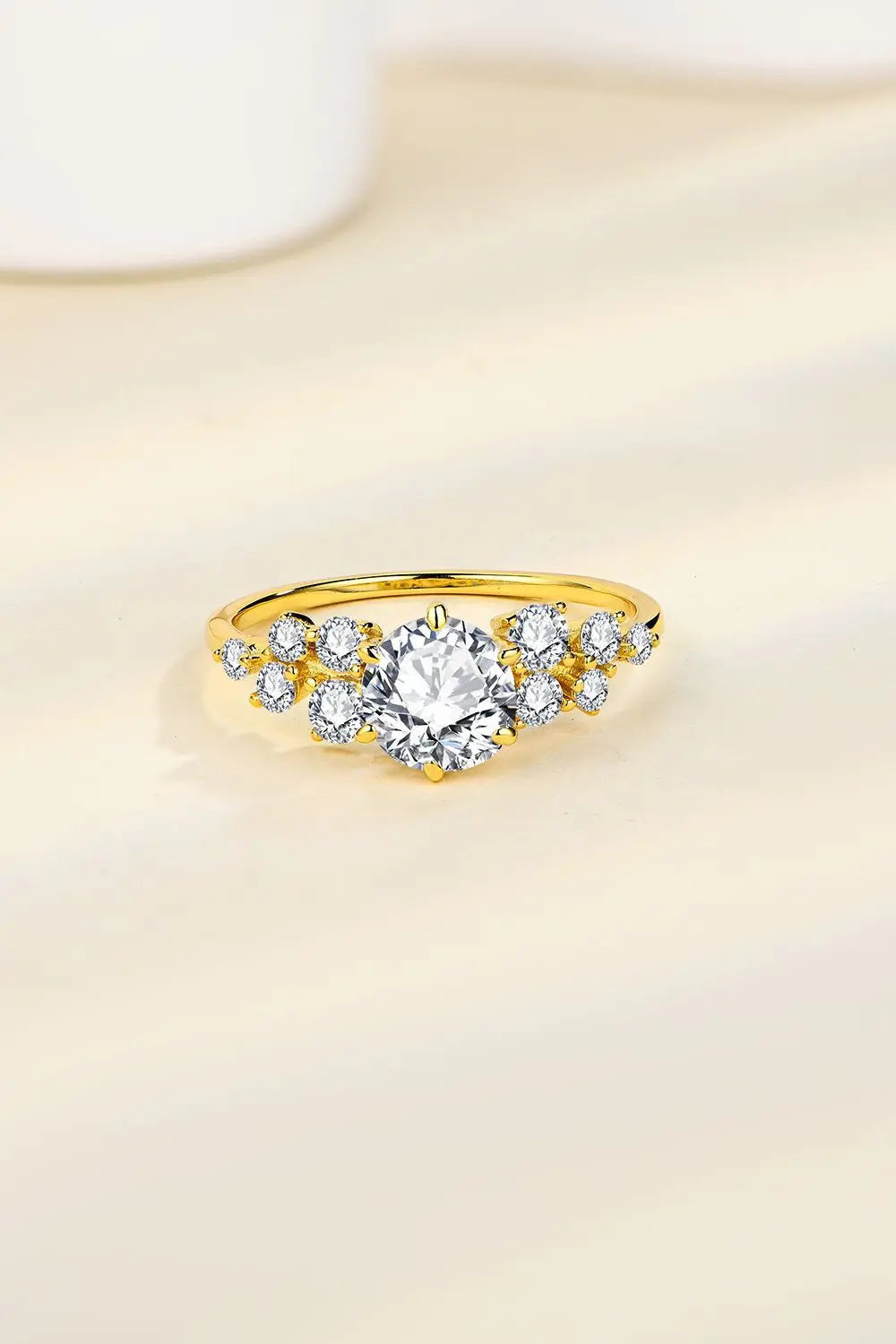 Lovcia 1 Carat Moissanite 925 Sterling Silver Ring-Rings-Gold-4.5-Gold