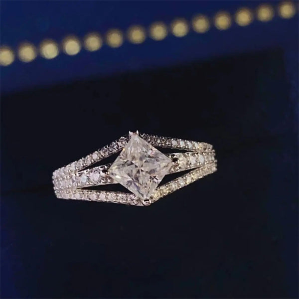 Lovcia 1 Carat Moissanite 925 Sterling Silver Ring-Rings-Silver-4.5-Silver