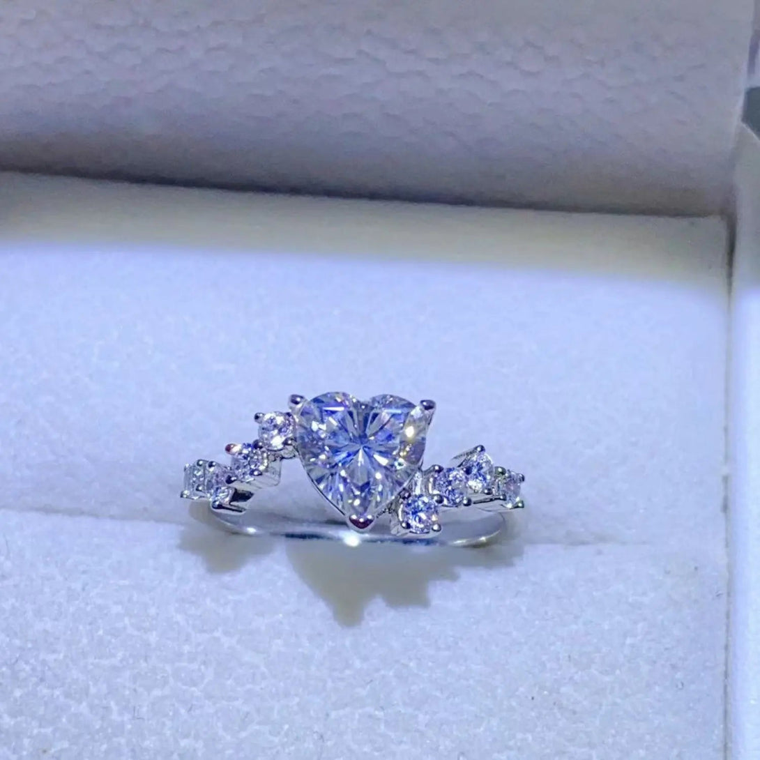 Lovcia 1 Carat Moissanite 925 Sterling Silver Ring-Rings-Silver-4.5-Silver