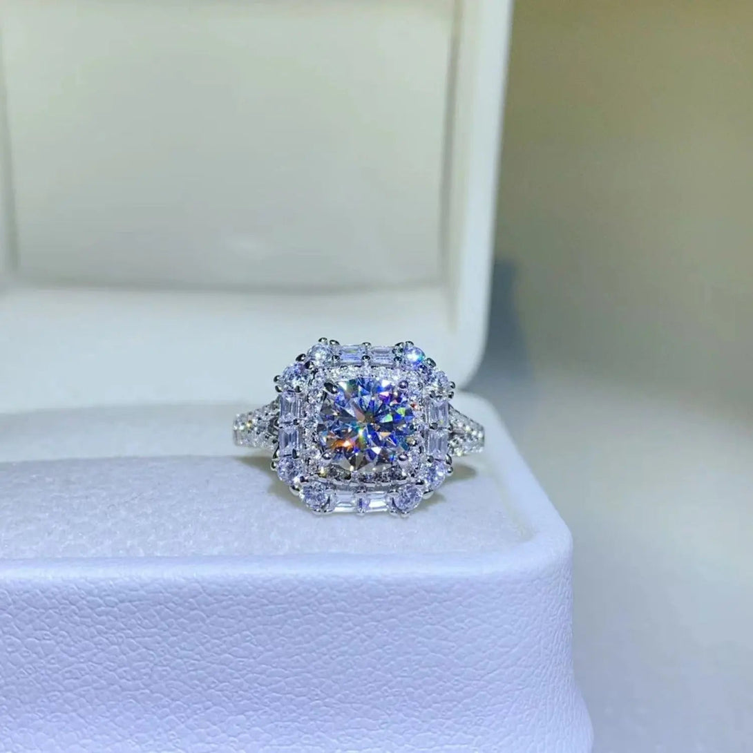 Lovcia 1 Carat Moissanite 925 Sterling Silver Ring-Rings-Silver-4.5-Silver