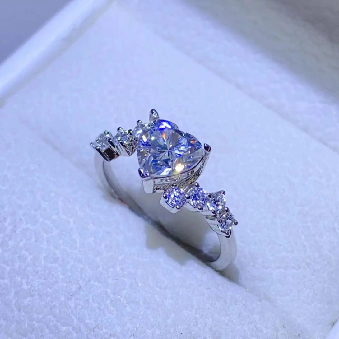 Lovcia 1 Carat Moissanite 925 Sterling Silver Ring-Rings-Silver-4.5-Silver