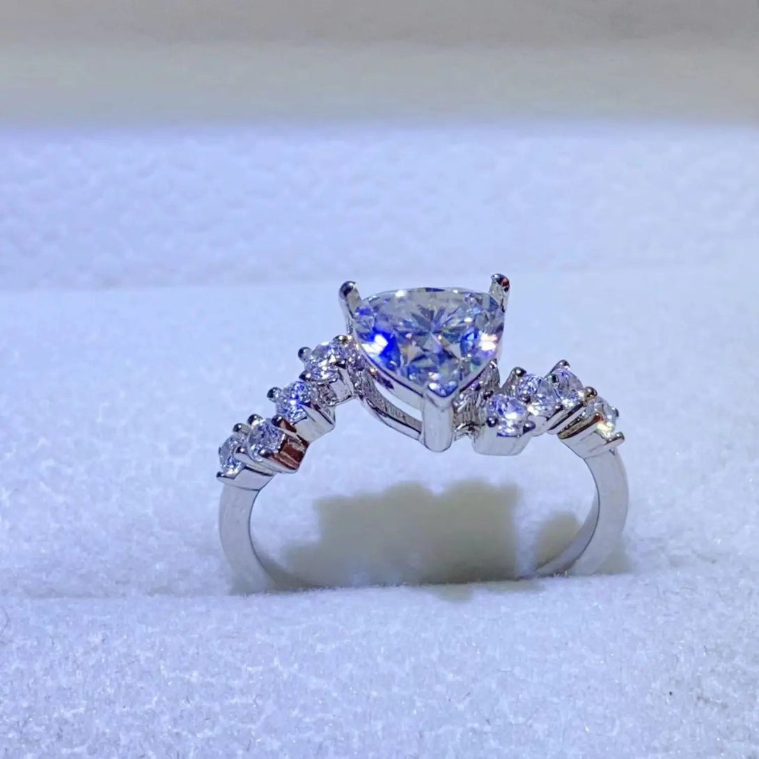 Lovcia 1 Carat Moissanite 925 Sterling Silver Ring-Rings-Silver-4.5-Silver