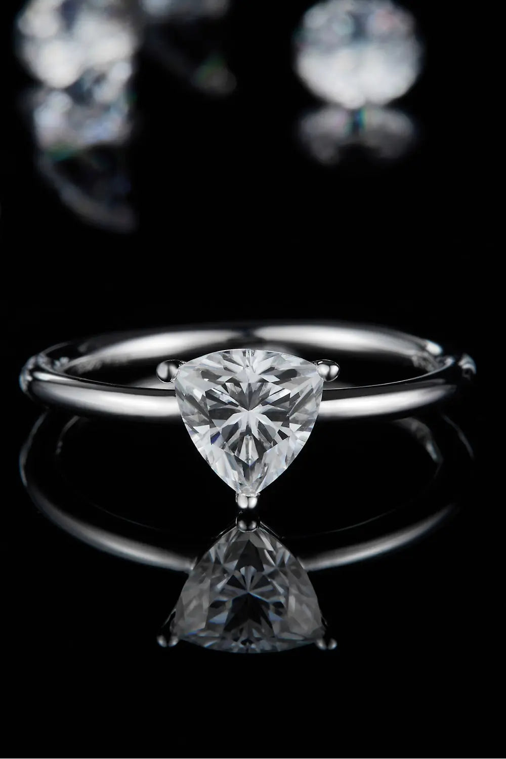 Lovcia 1 Carat Moissanite 925 Sterling Silver Solitaire Ring-Rings-Round-4.5-Round