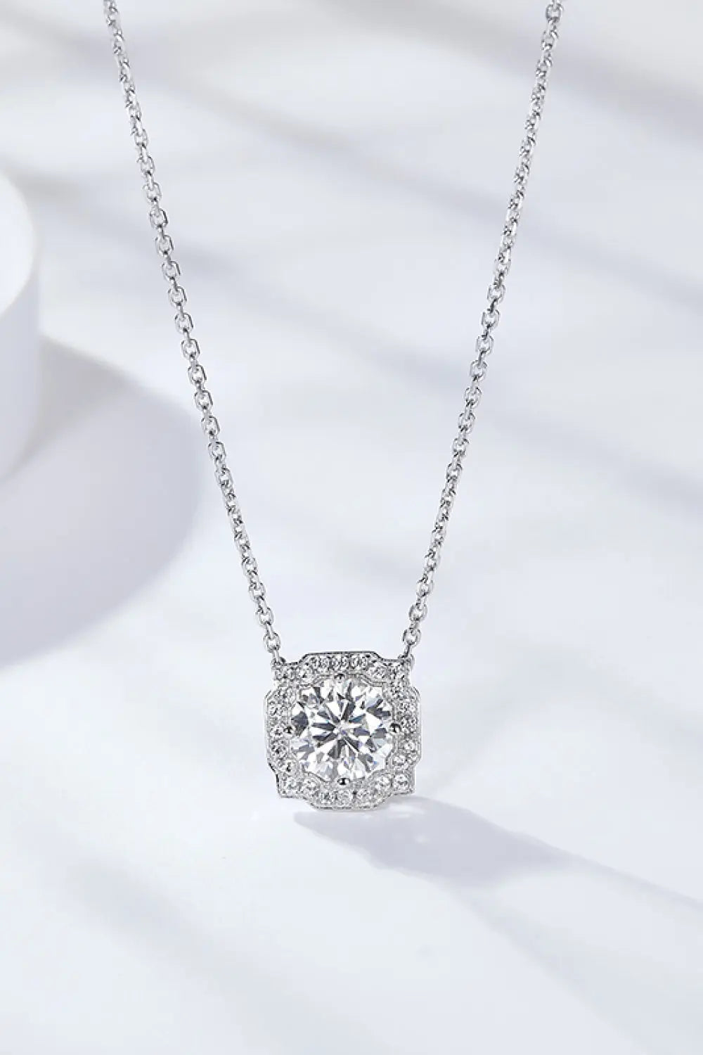 Lovcia 1 Carat Moissanite Flower Shape Pendant Chain Necklace-Necklaces-Silver-One Size-Silver