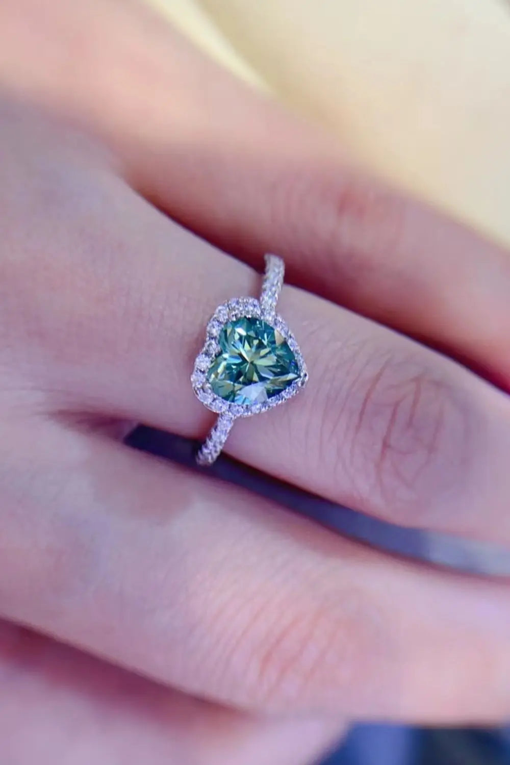 Lovcia 1-Carat Moissanite Heart Ring-Rings-Mid Green-5-Mid Green