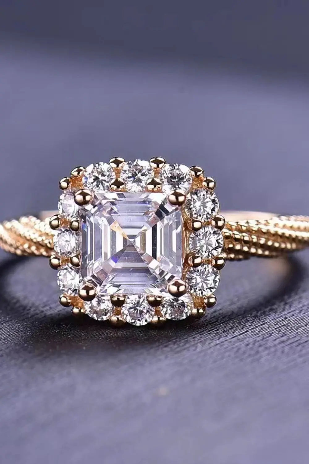 Lovcia 1 Carat Moissanite Twisted Ring-Rings-Gold-5-Gold