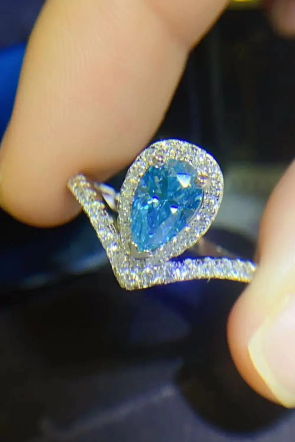 Lovcia 1 Carat Pear Shape Moissanite Heart Ring-Rings-Sky Blue-5-Sky Blue