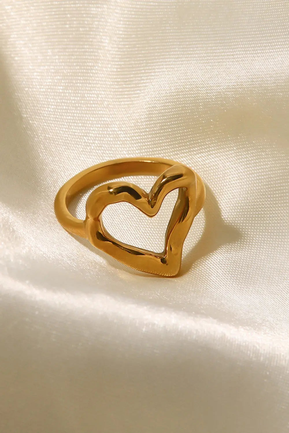 Lovcia 18K Gold Plated Heart-Shaped Ring-Rings-Gold-6-Gold