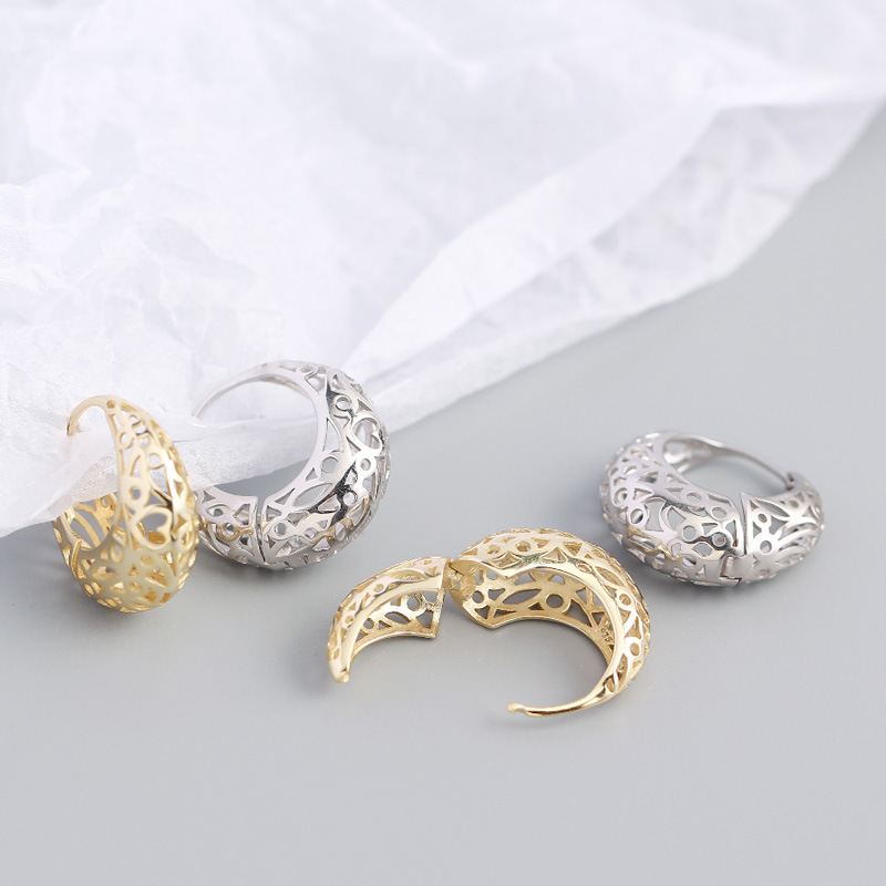 Lovcia 18K Gold Plated Hollow Circle Hoop Earrings 20.6mm-Earrings-Yellow Gold-Yellow Gold