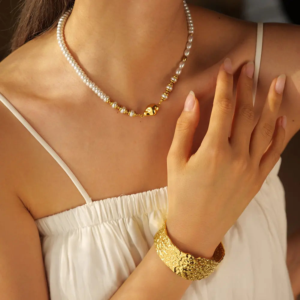 Lovcia 18K Gold Plated Stainless Steel Pearl Choker Necklace for Women - Elegant Water Drop Pendant, Adjustable Pearl Bead Chain, Hypoallergenic Jewellery for Weddings, Parties, Gifts-Necklaces-Gold-Gold