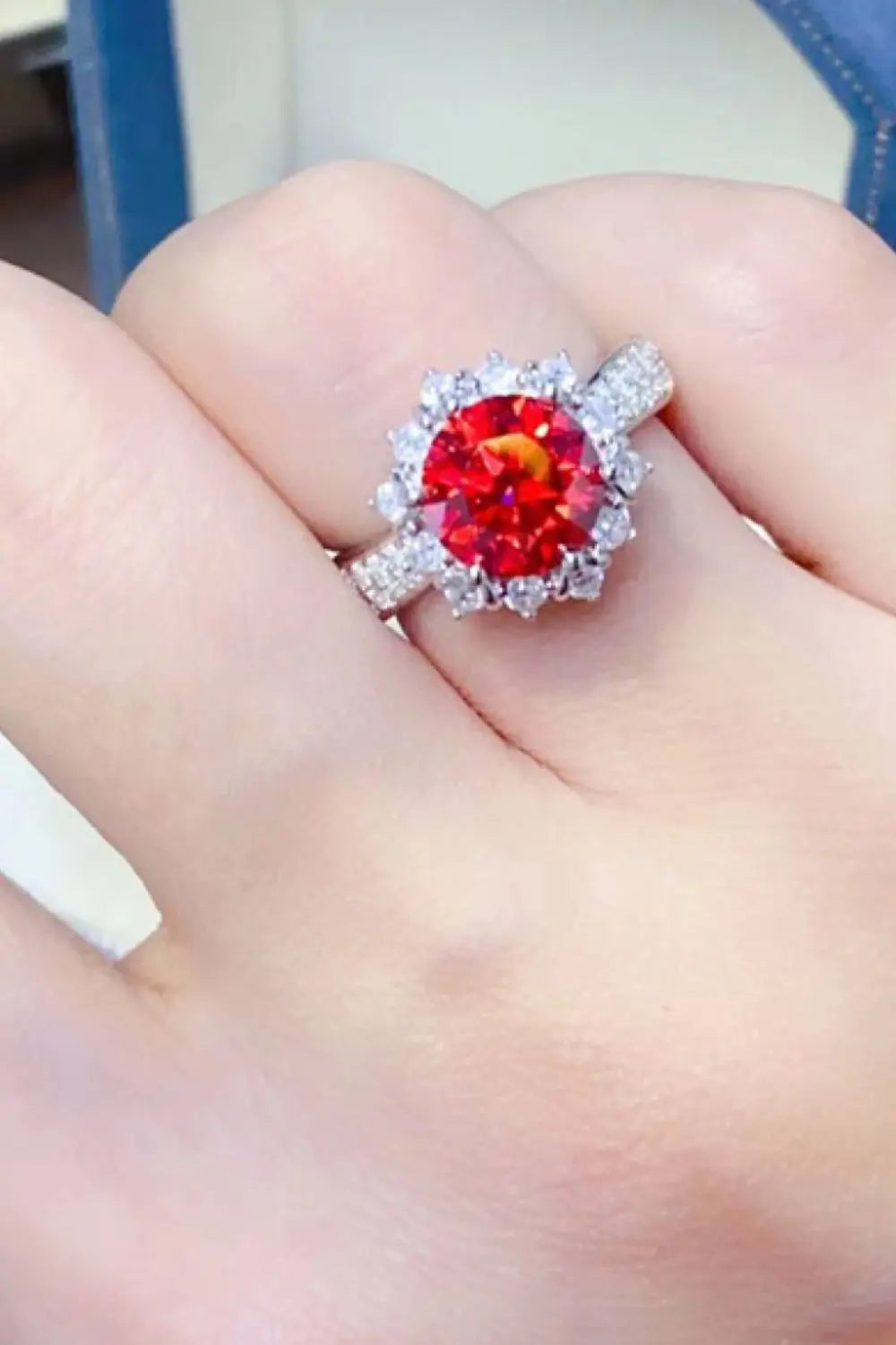 Lovcia 2 Carat Moissanite 925 Sterling Silver Halo Ring-Rings-Red-4.5-Red