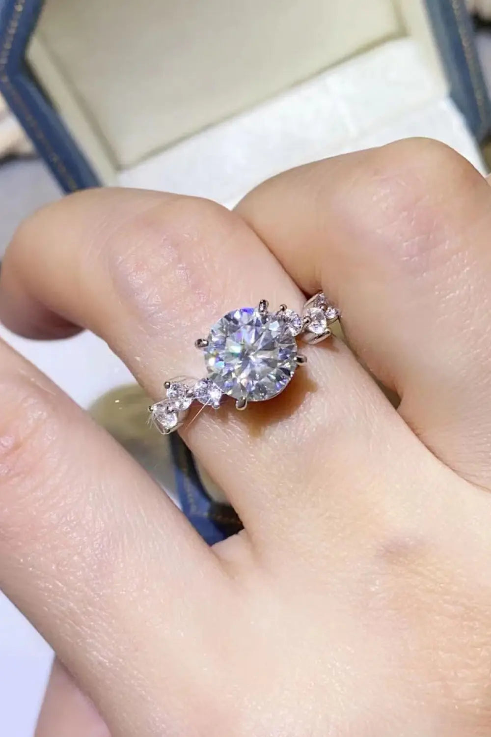 Lovcia 2 Carat Moissanite 925 Sterling Silver Ring-Rings-Silver-4.5-Silver