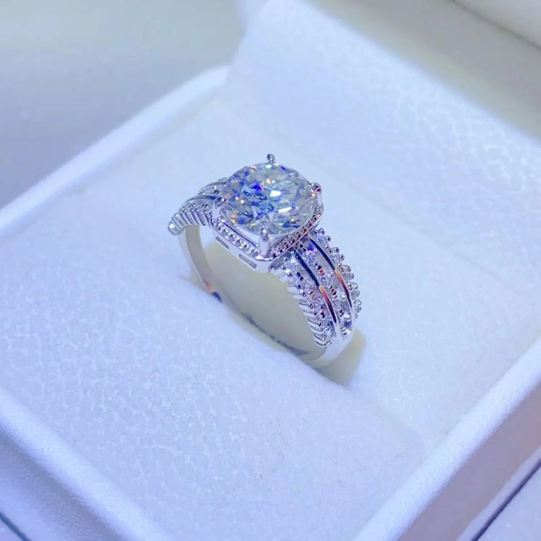 Lovcia 2 Carat Moissanite 925 Sterling Silver Ring-Rings-Silver-4.5-Silver