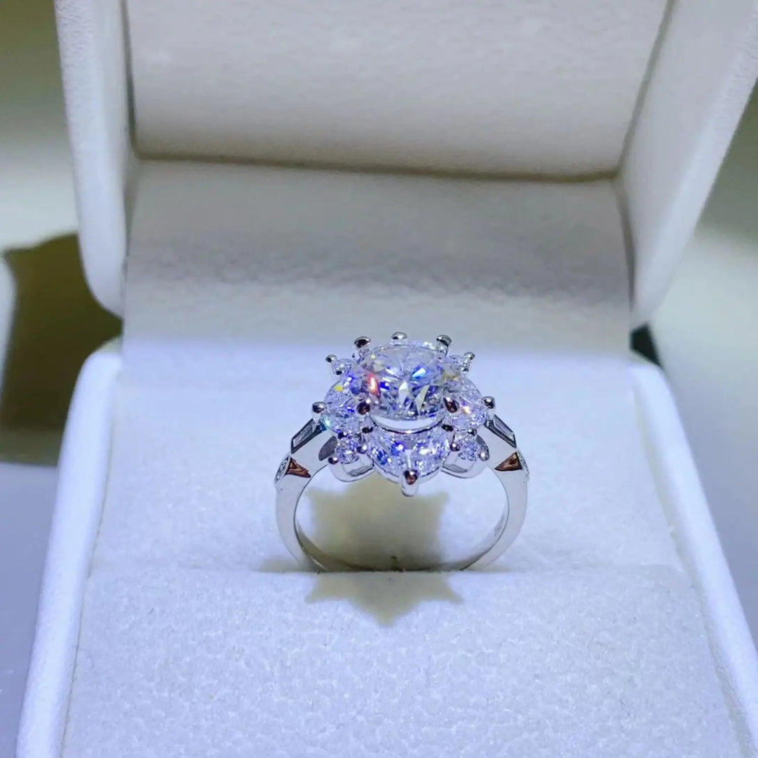 Lovcia 2 Carat Moissanite 925 Sterling Silver Ring-Rings-Silver-4.5-Silver