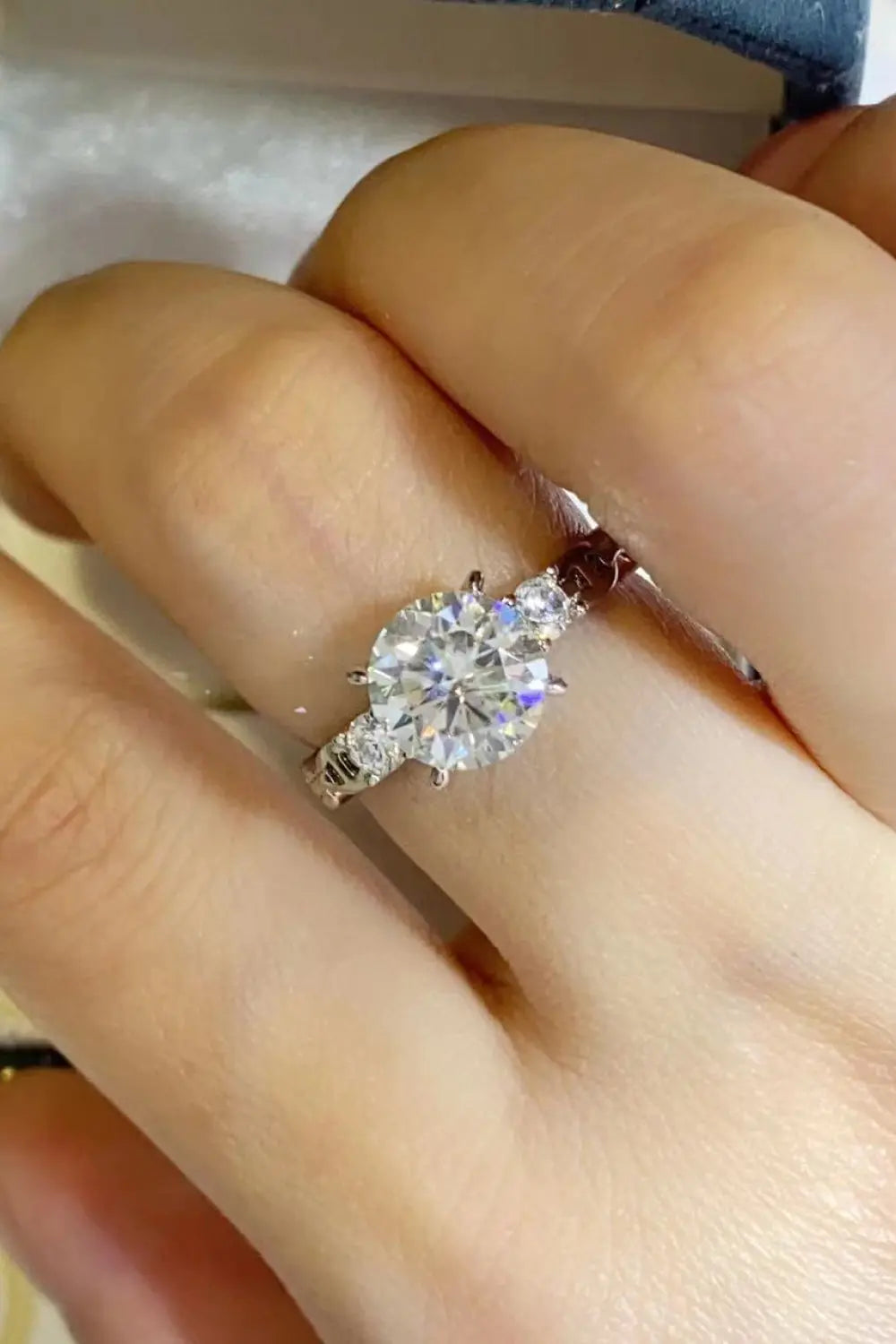 Lovcia 2 Carat Moissanite 925 Sterling Silver Ring-Rings-Silver-4.5-Silver