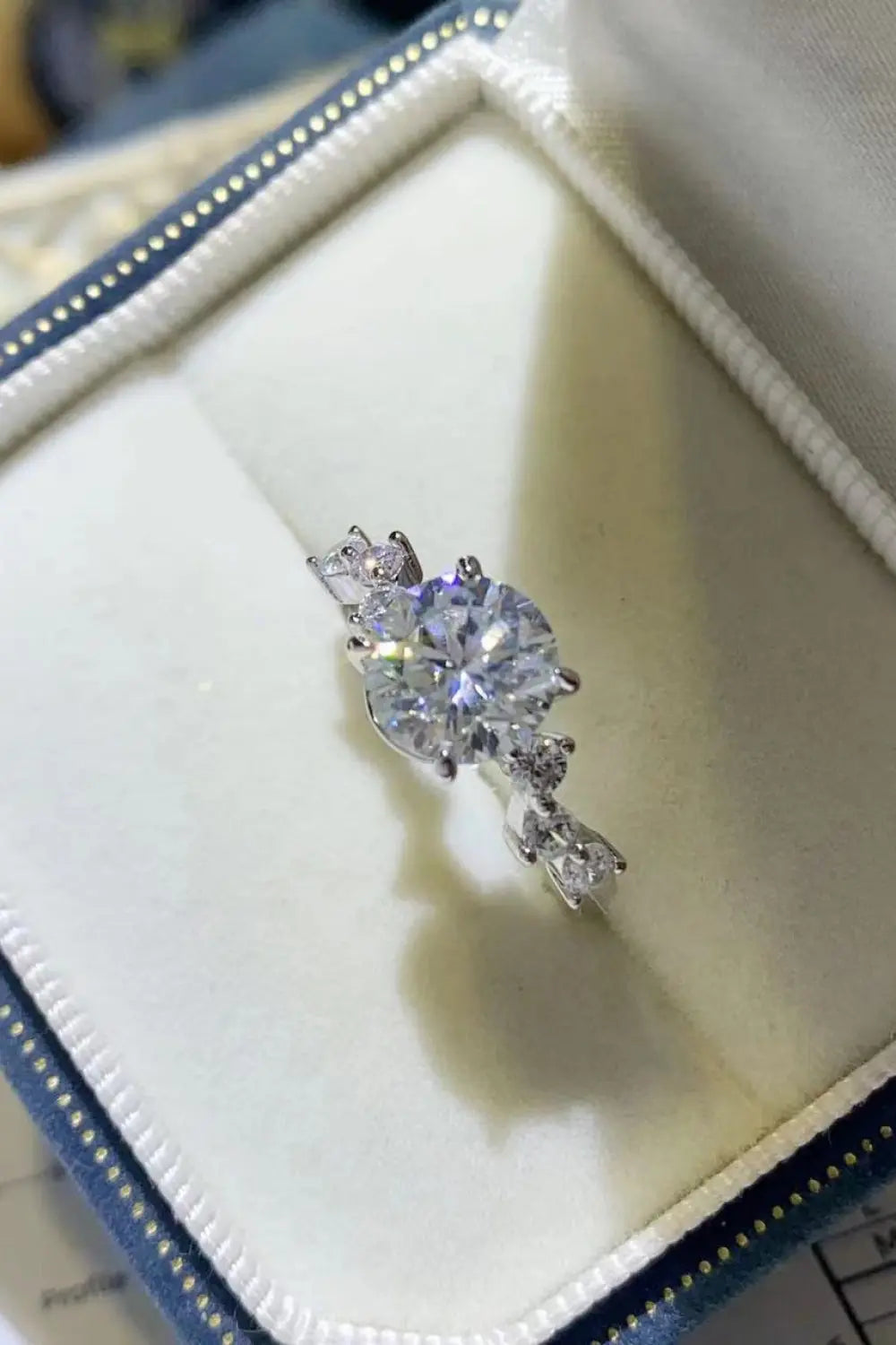 Lovcia 2 Carat Moissanite 925 Sterling Silver Ring-Rings-Silver-4.5-Silver