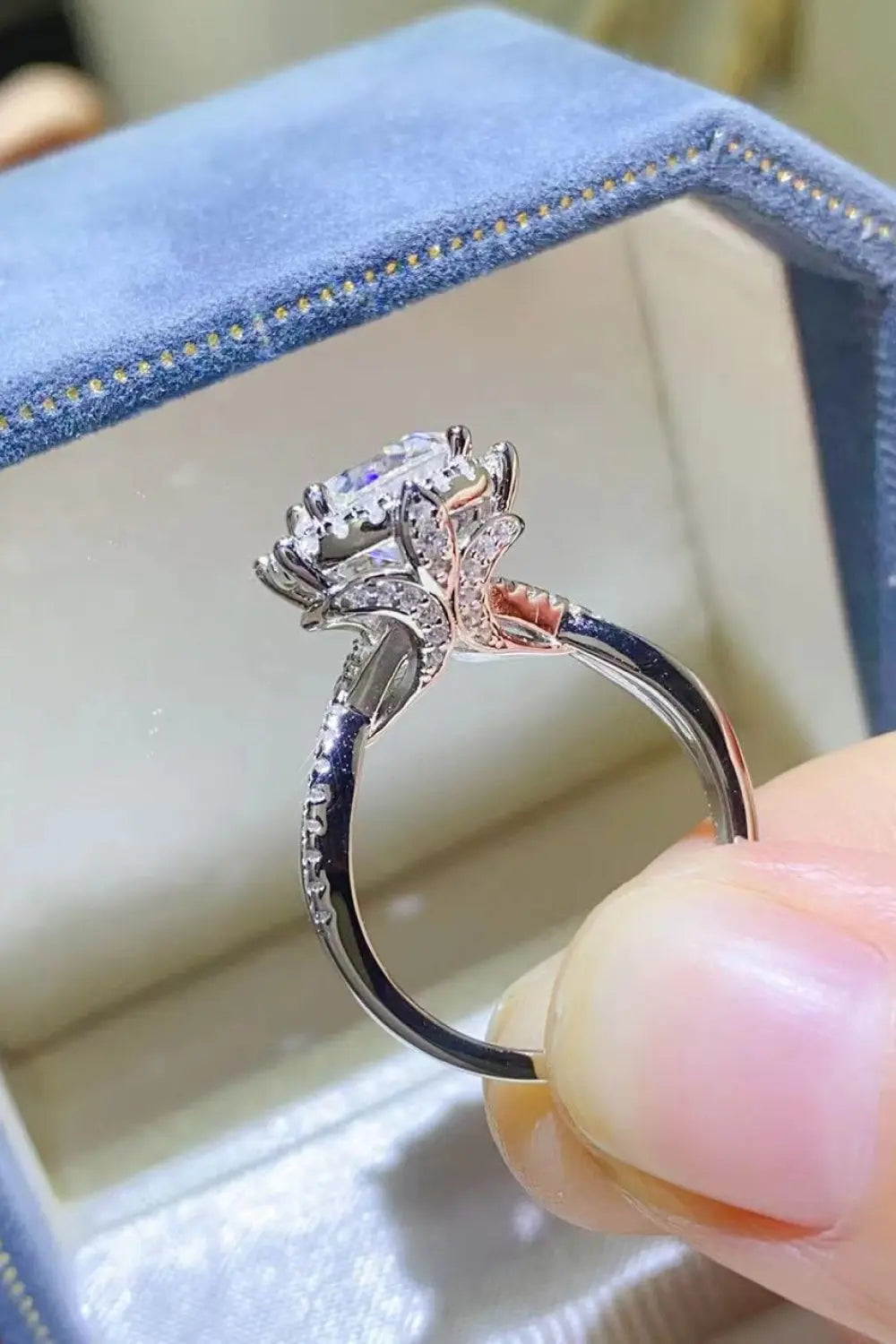 Lovcia 2 Carat Moissanite 925 Sterling Silver Ring-Rings-Silver-4.5-Silver