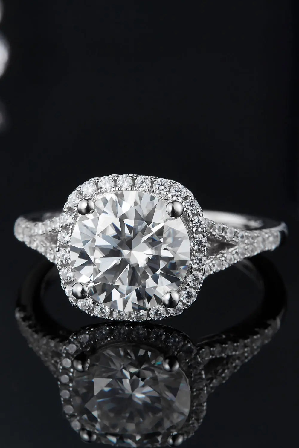 Lovcia 3 Carat Moissanite Halo Ring-Rings-Silver-4.5-Silver