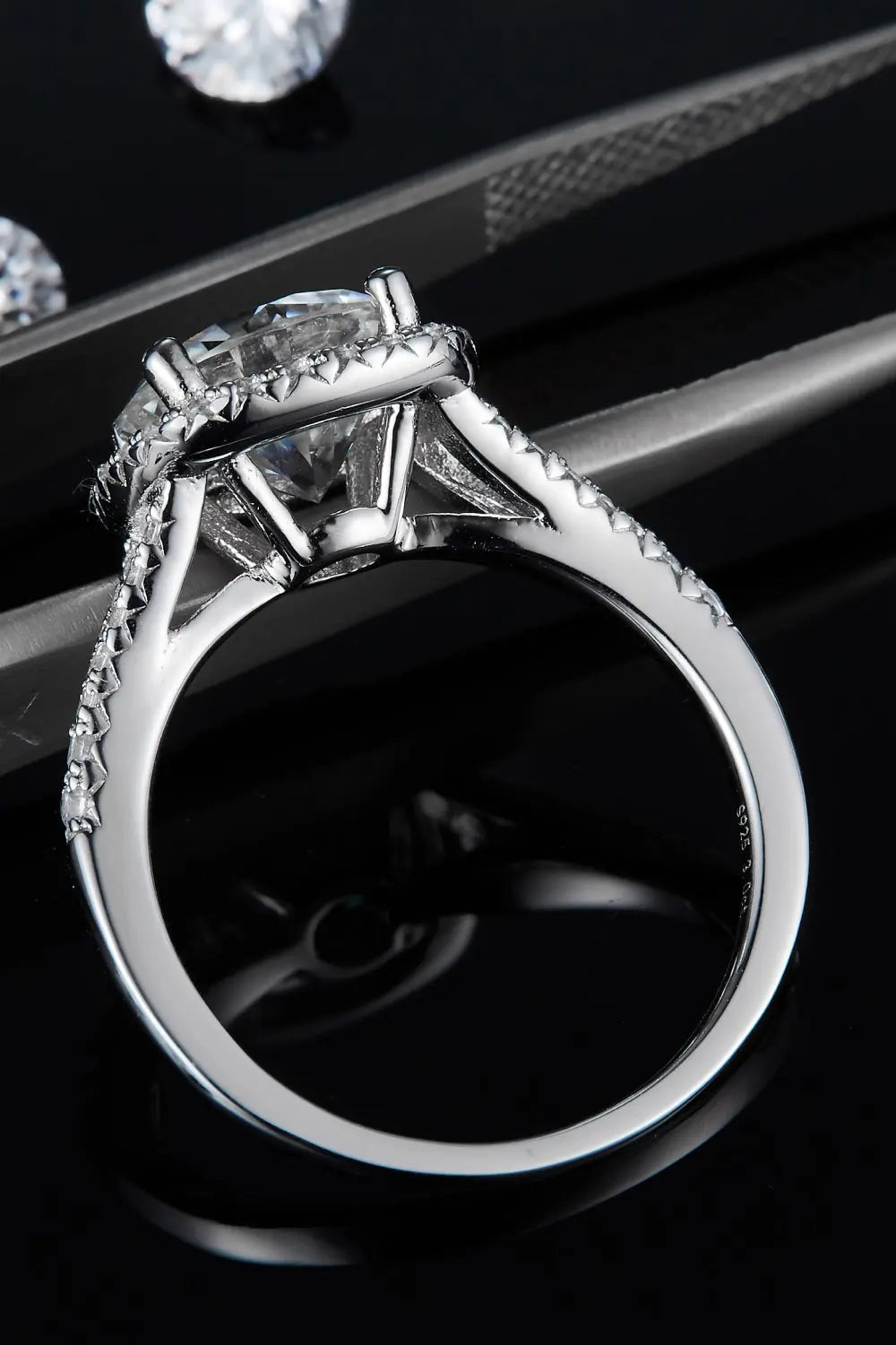 Lovcia 3 Carat Moissanite Halo Ring-Rings-Silver-4.5-Silver