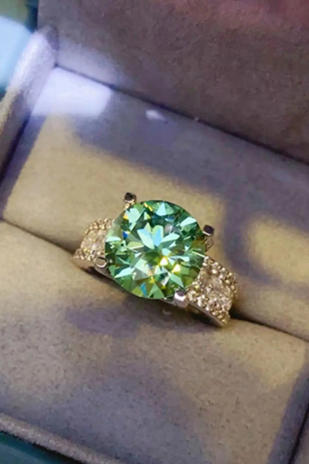 Lovcia 5 Carat Moissanite 4-Prong Wide Band Ring-Rings-Gum Leaf-5-Gum Leaf