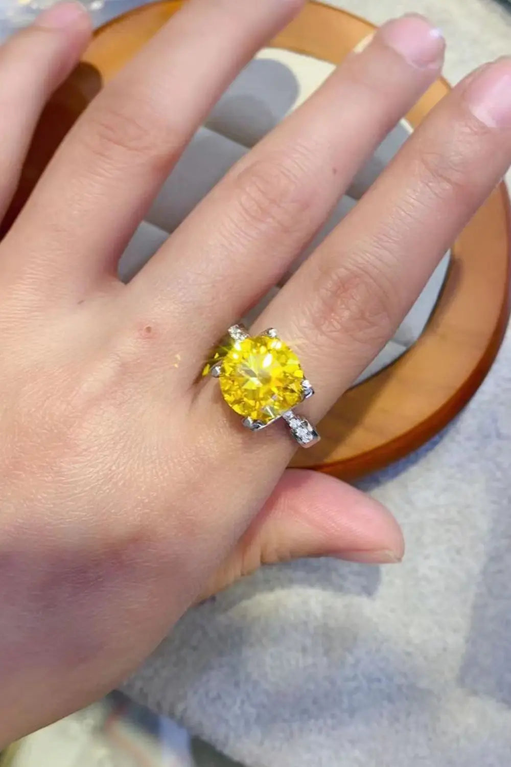 Lovcia 5 Carat Moissanite 925 Sterling Silver Ring in Banana Yellow-Rings-Banana Yellow-5-Banana Yellow