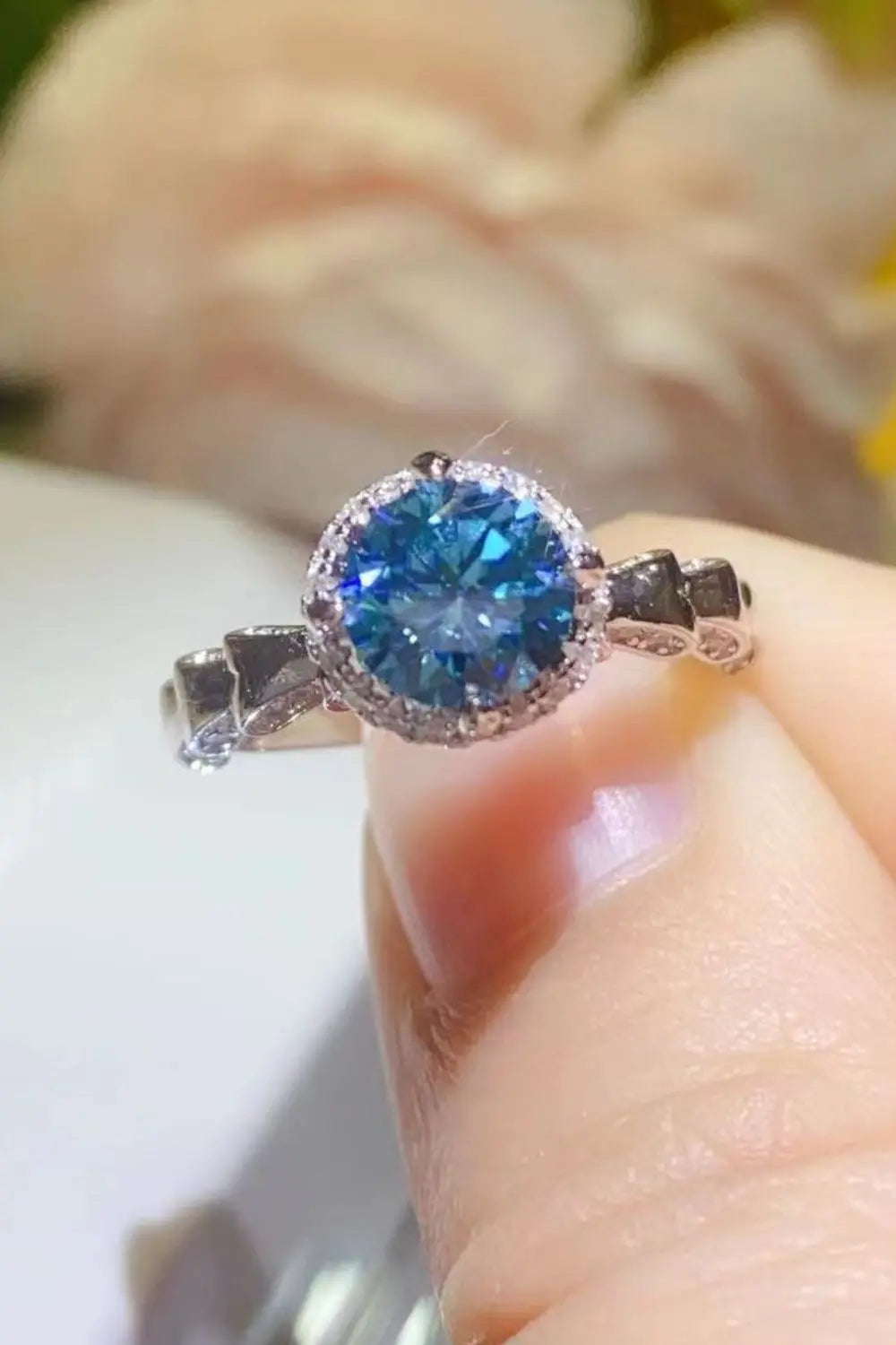 Lovcia 925 Sterling Silver 1 Carat Moissanite Cluster Ring-Rings-Royal Blue-5-Royal Blue