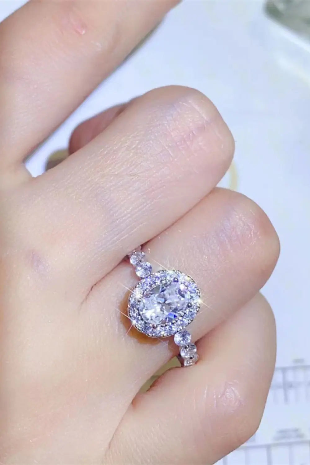 Lovcia Adored 1 Carat Moissanite 925 Sterling Silver Halo Ring-Rings-White-4.5-White