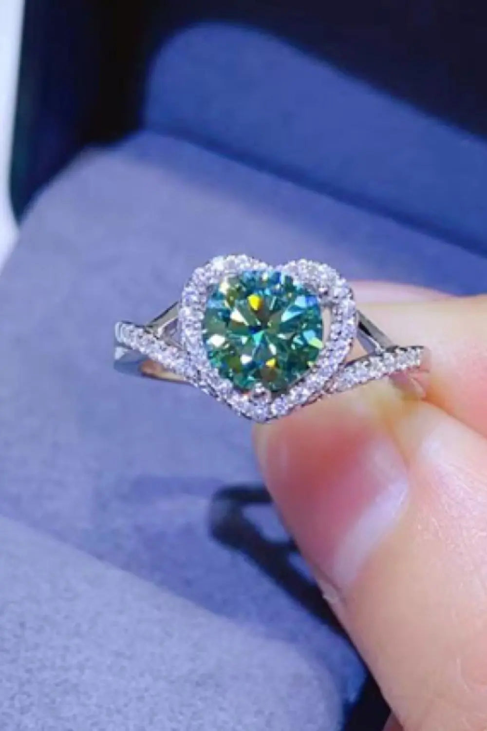 Lovcia Adored 1 Carat Moissanite 925 Sterling Silver Heart Ring-Rings-Mid Green-4.5-Mid Green