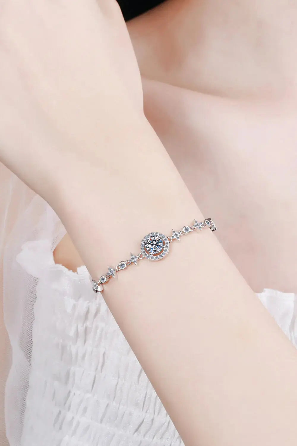 Lovcia Adored Show You The Way Moissanite Bracelet-Bracelets-Silver-One Size-Silver