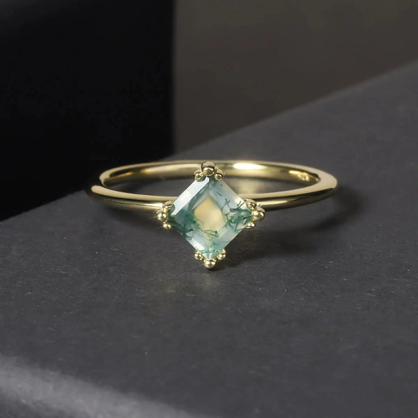 LOVCIA Elegant Aquatic Agate Ring - Fashionable and Natural Jewelry