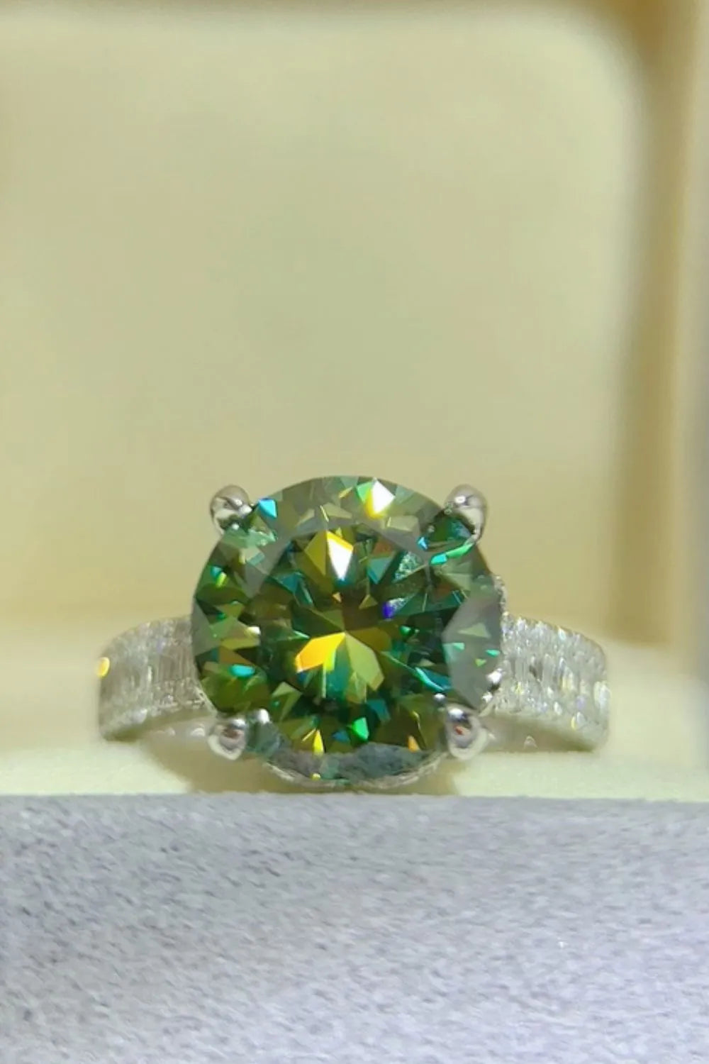Lovcia Emerald-Green 5 Carat Moissanite 925 Sterling Silver Ring for Women - Dark Green-5- - Buy latest trendy Rings for Women and Girls