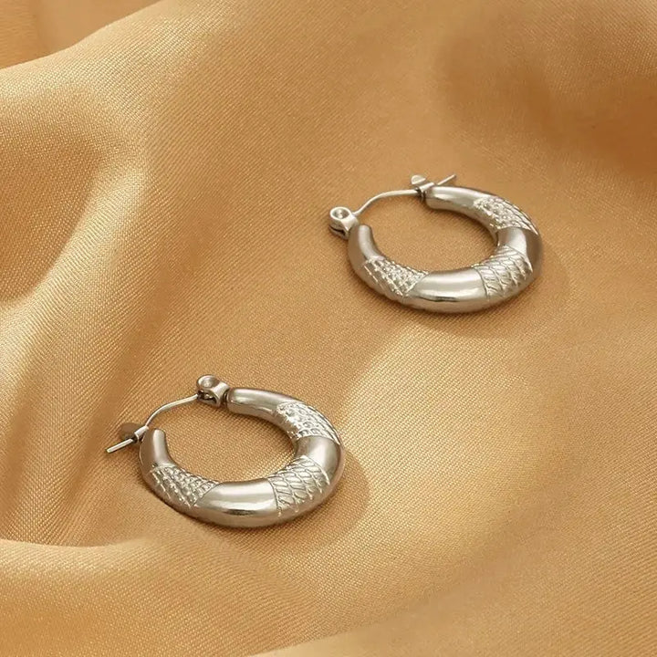 LOVCIA Elegant Titanium Steel Circle Earrings for Women