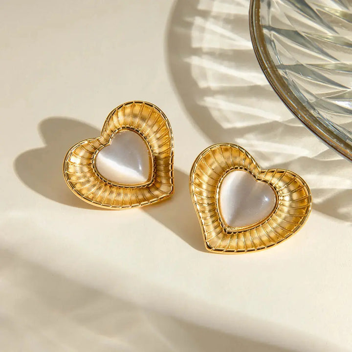 LOVCIA Heart-Shaped Cat's Eye Stone Earrings with 18K Gold Plating for Women