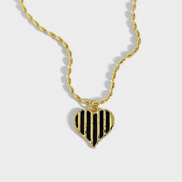 LOVCIA Fashion Irregular Black Epoxy Heart 925 Sterling Silver Necklace