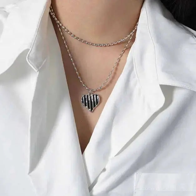 Lovcia Fashion Irregular Black Epoxy Heart 925 Sterling Silver Necklace-Necklaces-Silver-Silver