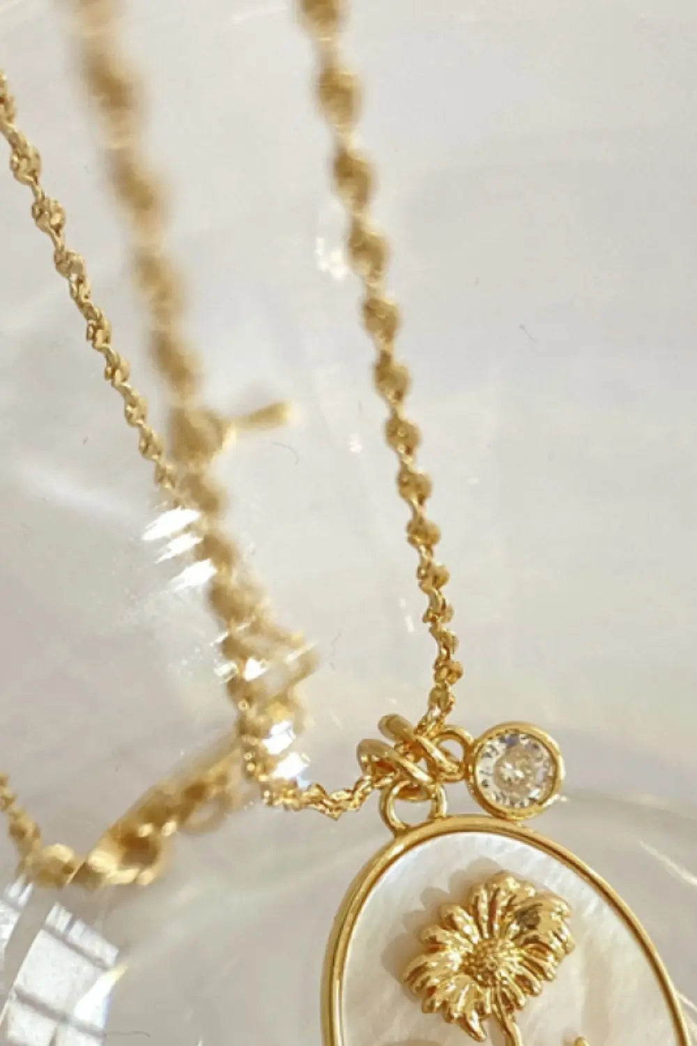 Lovcia Flower Shell Pendant Copper Necklace-Necklaces-January-Carnation-One Size-January-Carnation