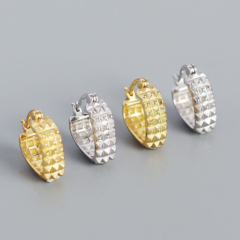 Lovcia Gold Gear Rivet Heart Hoop Earrings 15.6mm 18K Gold-Earrings-Yellow Gold-Yellow Gold