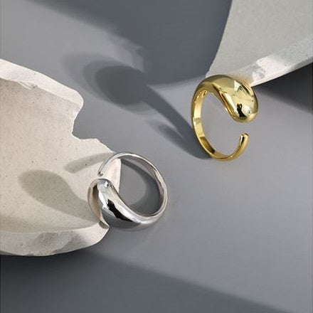 Lovcia Gold Tone Drop Ring 9mm Top Adjustable 16.9mm-Rings-Yellow Gold-Yellow Gold