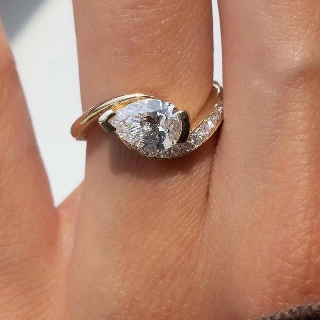 Lovcia Graceful Twist 1.5 Carat Moissanite 925 Sterling Silver Ring for Women - Gold-6- - Buy latest trendy Rings for Women and Girls