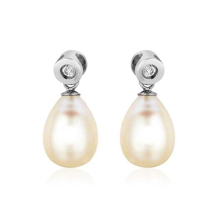 LOVCIA Premium Elegant Sterling Silver and Pear Shaped Freshwater Pearl Earrings with CZ Accents