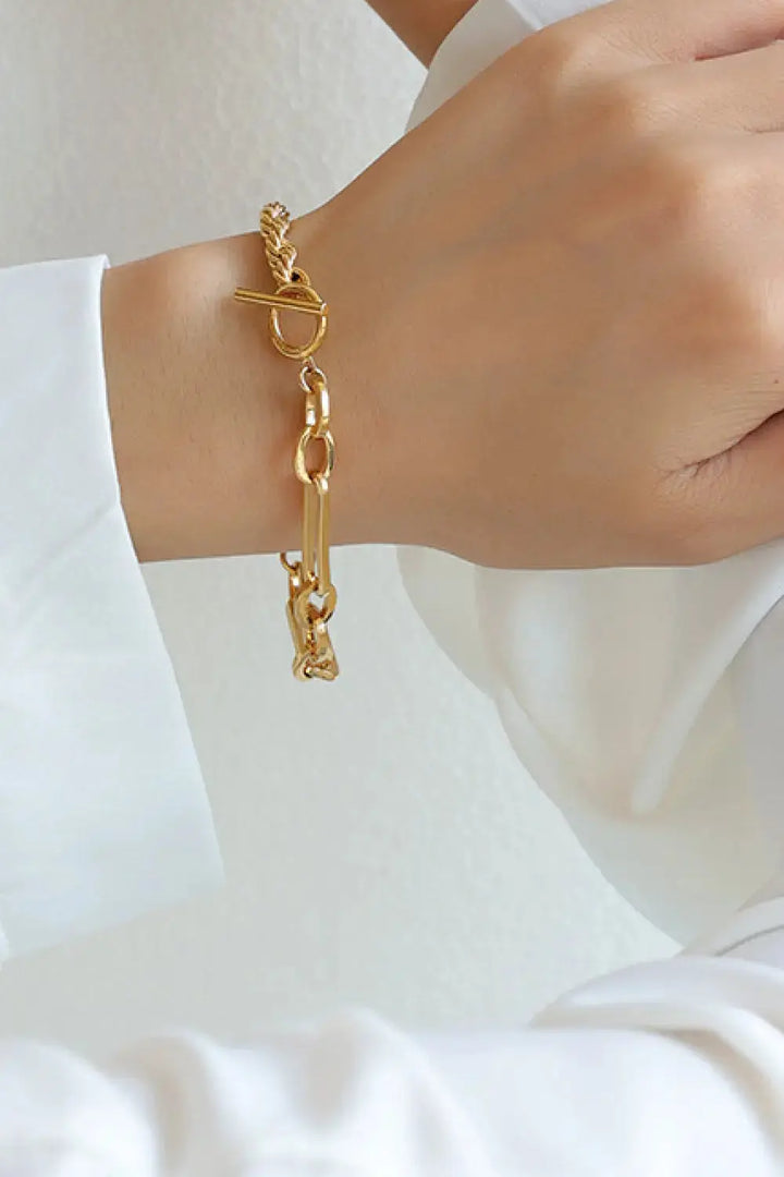 LOVCIA Toggle Clasp Twisted Chain Bracelet-Bracelets-LOVCIA