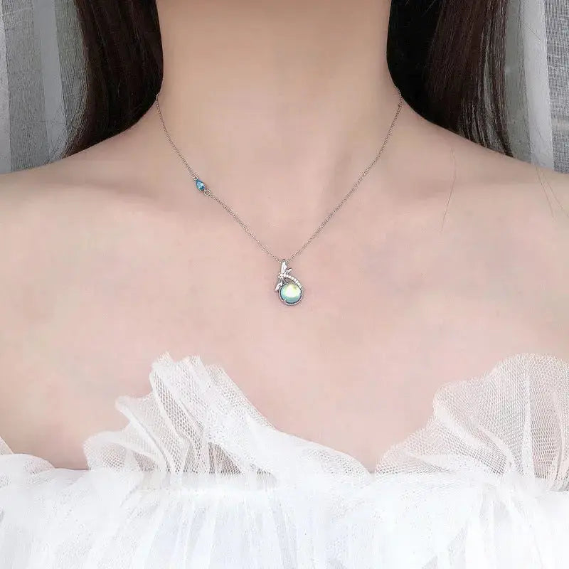 LOVCIA Lady Natural Moonstone Dragonfly 925 Sterling Silver Necklace
