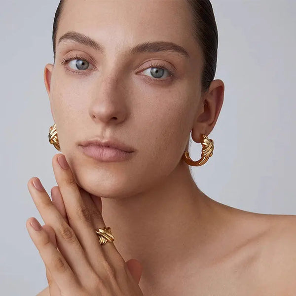 Lovcia Luxurious Design French-Style C-Shaped Winding Stud Earrings for Women-Earrings-Gold-Gold