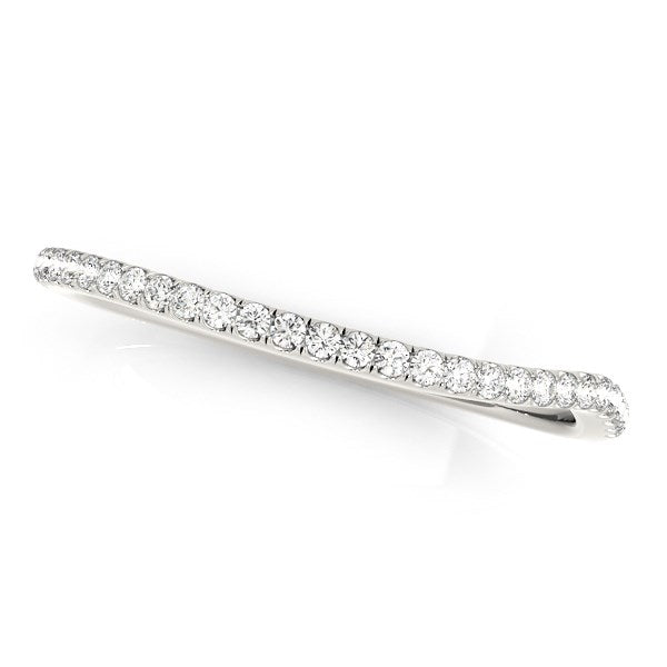 LOVCIA Luxury 14k White Gold Delicate Curved Diamond Wedding Band (0.09 cttw)