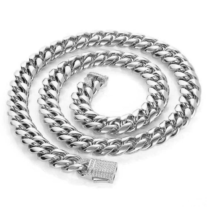 LOVCIA Stainless Steel Men's Hip Hop Cuban Link Chain Necklace, Men's Cuban Style Gold and Silver Plated Necklace - Trendy Necklace Jewelry for Men LOVCIA